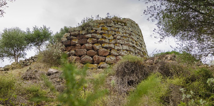 Nuraghe Longu